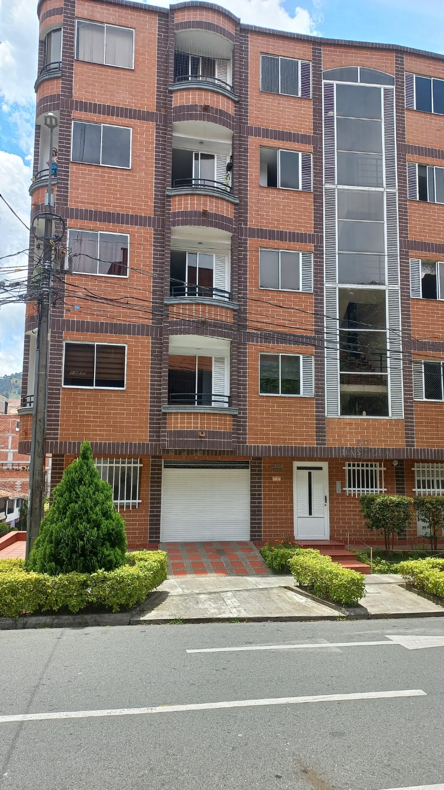 Imagen de WhatsApp 2025-04-21 a las 07.21.48_27882b63