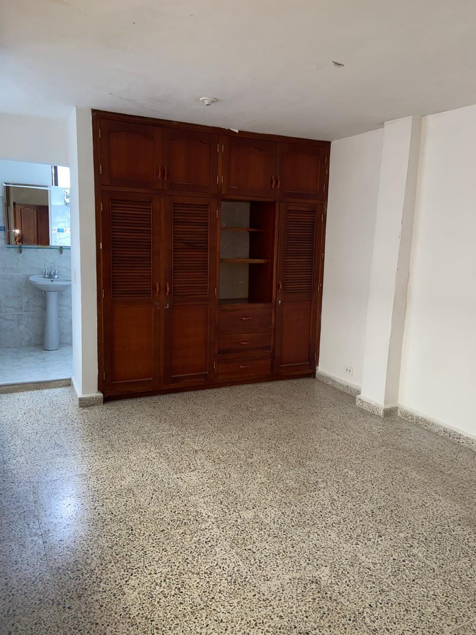 Imagen de WhatsApp 2025-04-21 a las 14.20.08_04b1af2e