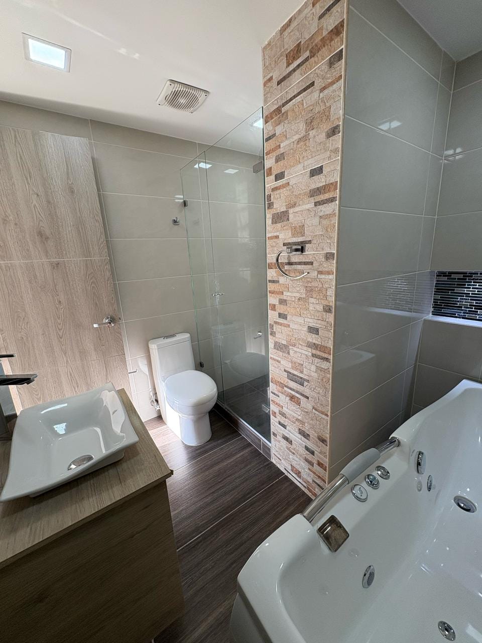 Imagen de WhatsApp 2025-04-28 a las 16.49.47_9c43fb7d