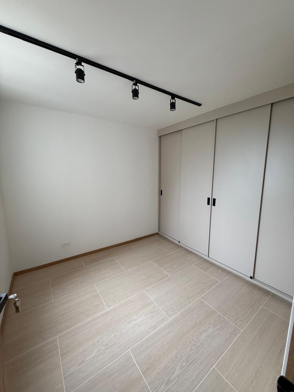 Imagen de WhatsApp 2025-05-07 a las 10.33.26_17d451d9