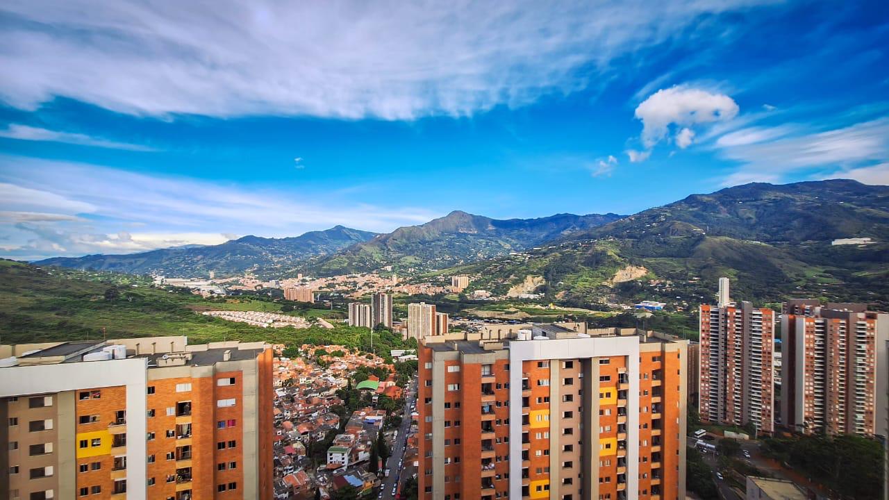 Imagen de WhatsApp 2025-05-05 a las 15.59.50_67ac0c4d